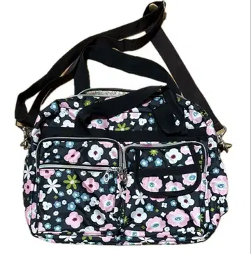 컨디션 최상 토트백 숄더백 꽃무늬 올 패턴 블랙