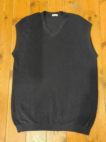 크로스 클로젯 Knit Vest