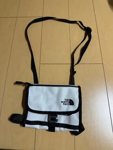 THE NORTH FACE 사코슈 화이트/블랙