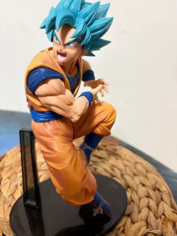 손오공 액션 피규어