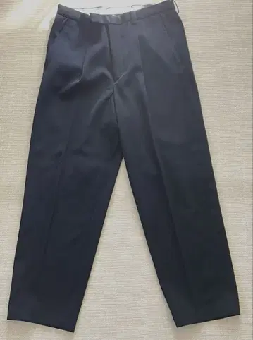 SCYE 와이드 슬랙스 다크 네이비 새상품급 가격 인하