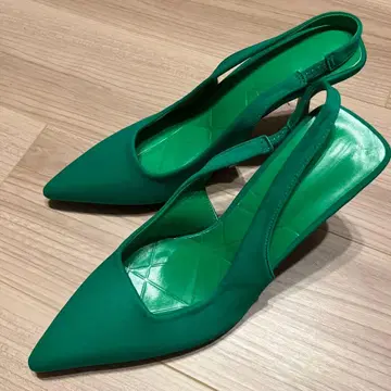 그린 슬링백 펌프스 스틸레토