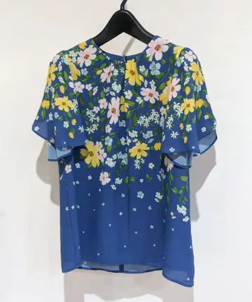 HOBBS LONDON 베레나 플로럴 상의