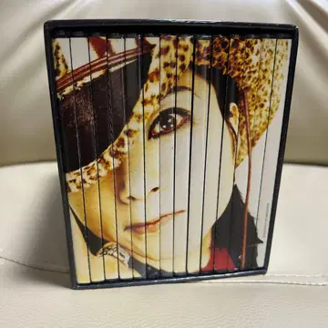 hide PERFECT SINGLE BOX