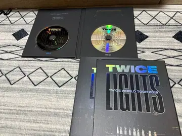 TWICE WORLD TOUR 2019 LIGHTS