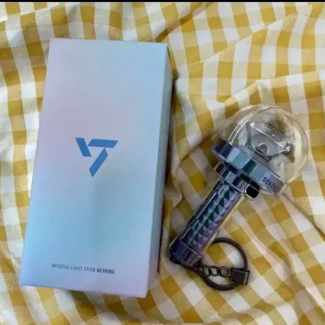 SVT 세븐틴 응원봉 키링