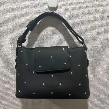 GASTON LUGA 블랙 숄더백