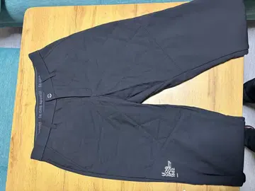 LE COQ SPORTIF 퀼팅 팬츠 블랙