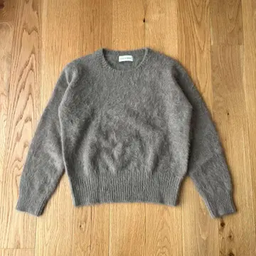 새상품급 라 부티크 봉봉 폭스 캐시미어 샤기 니트 최근 모델