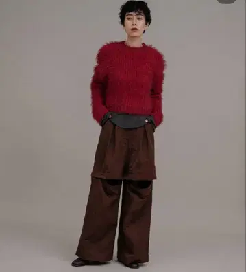 [인기] LAATO 라토 SHOULDER SLIT SHAGGY KNIT