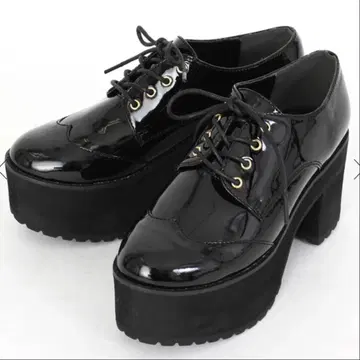 앙크루즈 레이스업 통굽 신발 블랙 M 사이즈