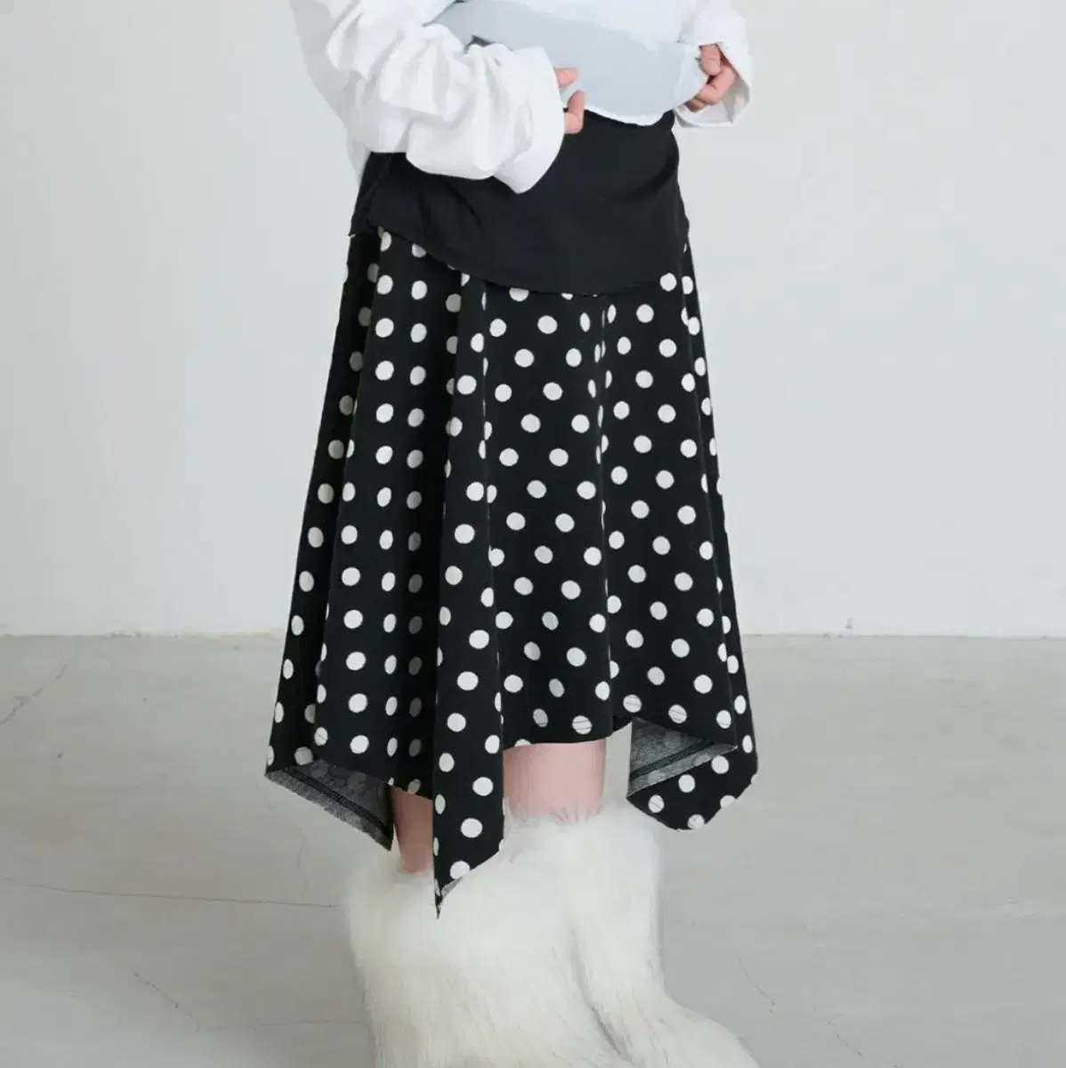 Itzavibe Dot Asymmetrical Midi Skirt