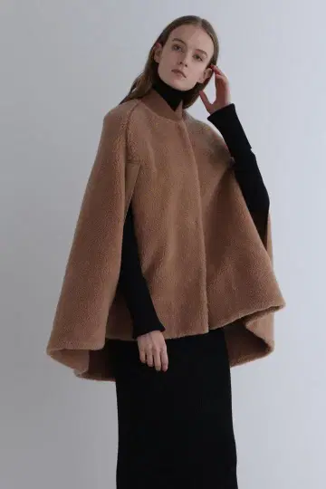 LE PHIL 울 보아 케이프 베이지 보아 코트