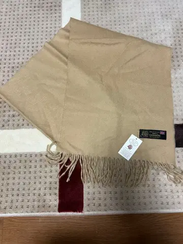 100% 캐시미어 베이지 머플러 영국제