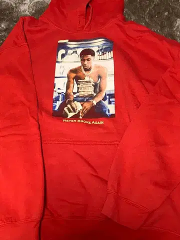 영 보이 후드티