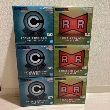 드래곤볼 로고 룸 라이트 레드 리본군 캡슐 코퍼레이션