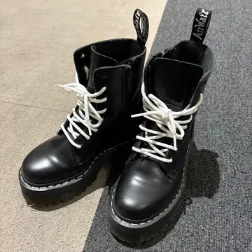 [ 일본 한정판 ] JADON 화이트 스티치 8 홀 부츠 22cm