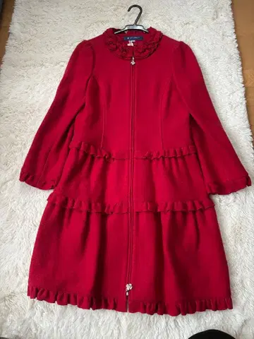 엠즈 그레이시 38 프릴 코트