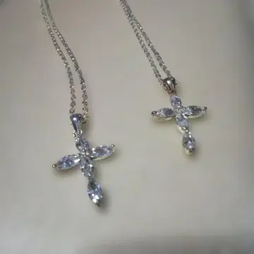 크리스탈풍 크로스 펜던트 목걸이 세트