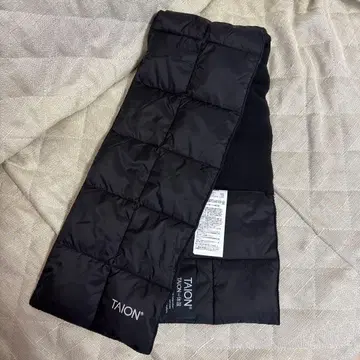[ 미사용 새상품 ] 타이온/베이직 다운 머플러/블랙
