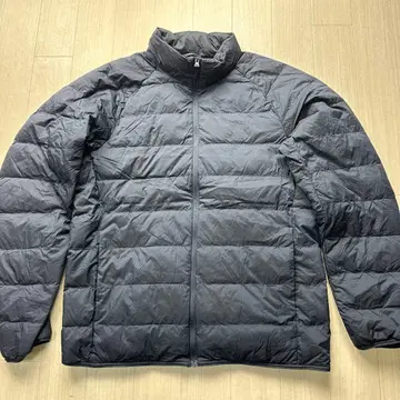 유니클로 울트라 라이트 다운 자켓 L 다크 네이비