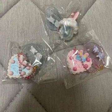 메조피아노 산리오 키링