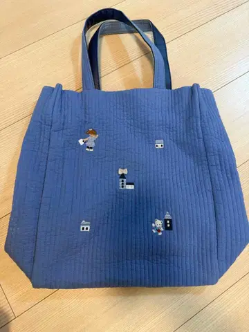 비오는날 파밀리아