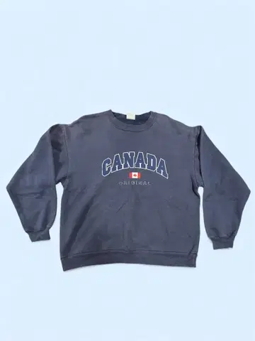 MADE in 캐나다 로고 네이비 맨투맨