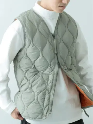 TAION Military Wzip Down Vest