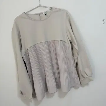 오페크 도트 클립 플리츠 도킹 디자인 상의 [세탁기 사용 가능]