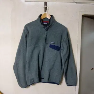 Patagonia Synchilla 스냅T S 그레이