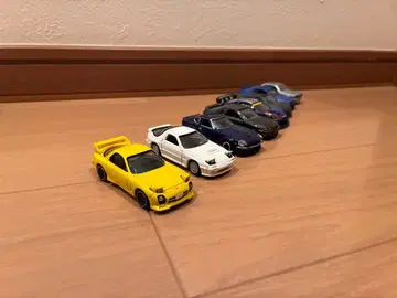 토미카 프리미엄 8대 세트