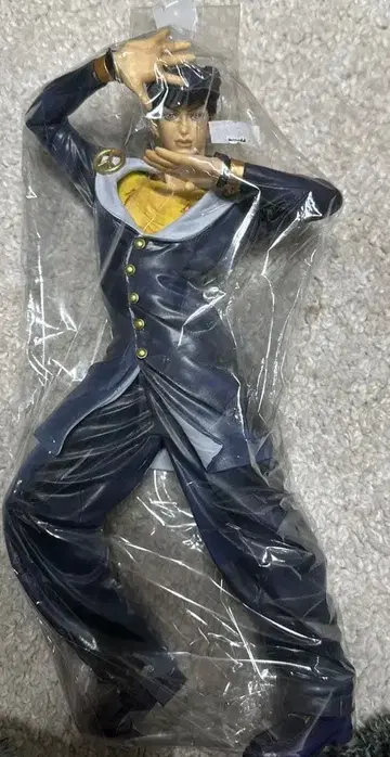 히가시카타 죠스케 피규어 죠죠