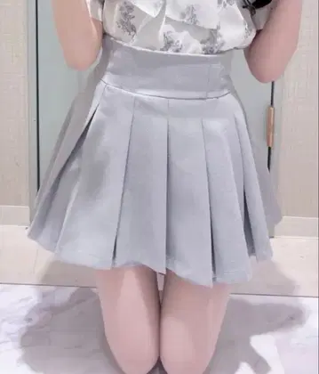 [택 포함 미사용 새상품] evelyn 턱 플리츠 SK 아이스 그레이