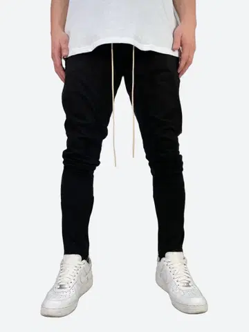 블랙 스트레치 조거 팬츠