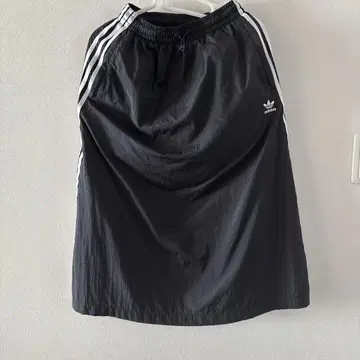 adidas 나일론 스커트