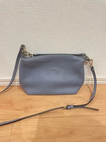 FURLA 라이트 블루 가죽 2way 숄더백