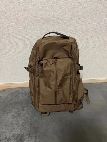 워크맨 조인트 백팩 하이커스 에디션