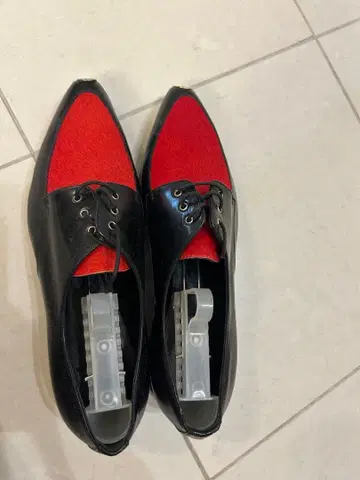 ARMANI 한정판 레드 x 블랙 천연 가죽 드레스 슈즈 36.5