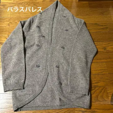 팔라스 팰리스 울 100% 그레이 가디건 자수