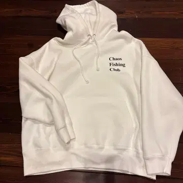 Chaos Fishing Club 후드티 화이트