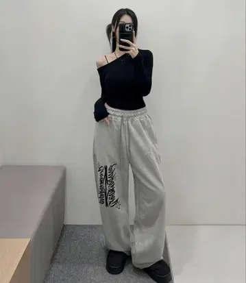 straykids felix 착용 맨투맨 MUSINSA 그레이