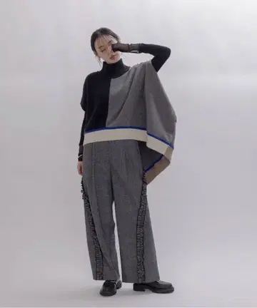 아치 프릴 슬랙스 팬츠