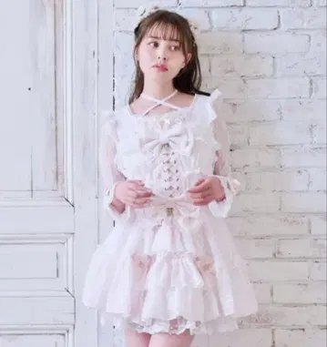 프론트 티어드 쉬폰 원피스