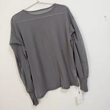 아파트바이 튤 퍼프 풀오버 긴팔