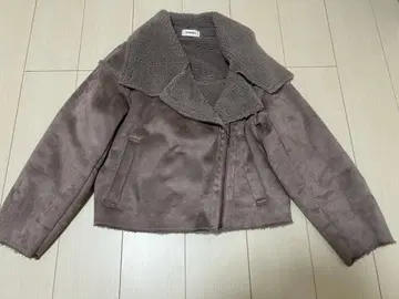 SNIDEL 서스티나블 무스탕 보아 자켓