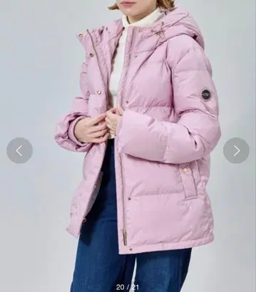 후드 부착 라이트 핑크 다운 자켓 M 사이즈