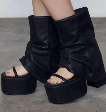 EMODA 블랙 플랫폼 샌들 M 사이즈