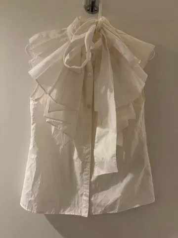 SNIDEL 프릴 슬리브리스 셔츠 화이트