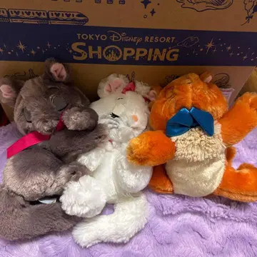 마리 앙투아네트 봉제 인형